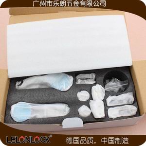 草莓视频软件污淋浴C系列