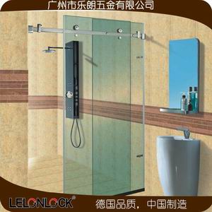 草莓视频软件污淋浴B系列