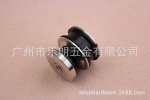草莓视频软件污淋浴B系列
