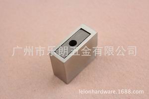 草莓视频软件污淋浴B系列