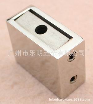 草莓视频软件污淋浴D系列